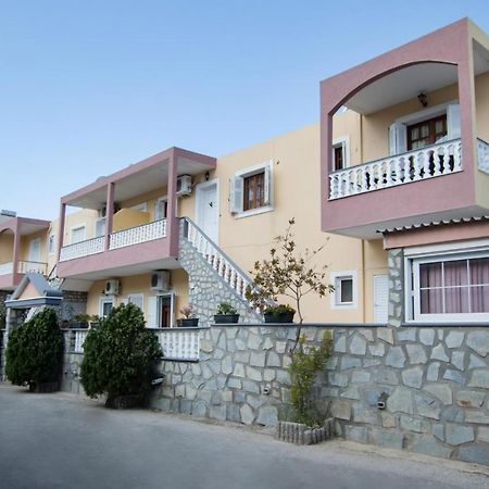 Roumeliotis House Daire Kerpe Dış mekan fotoğraf