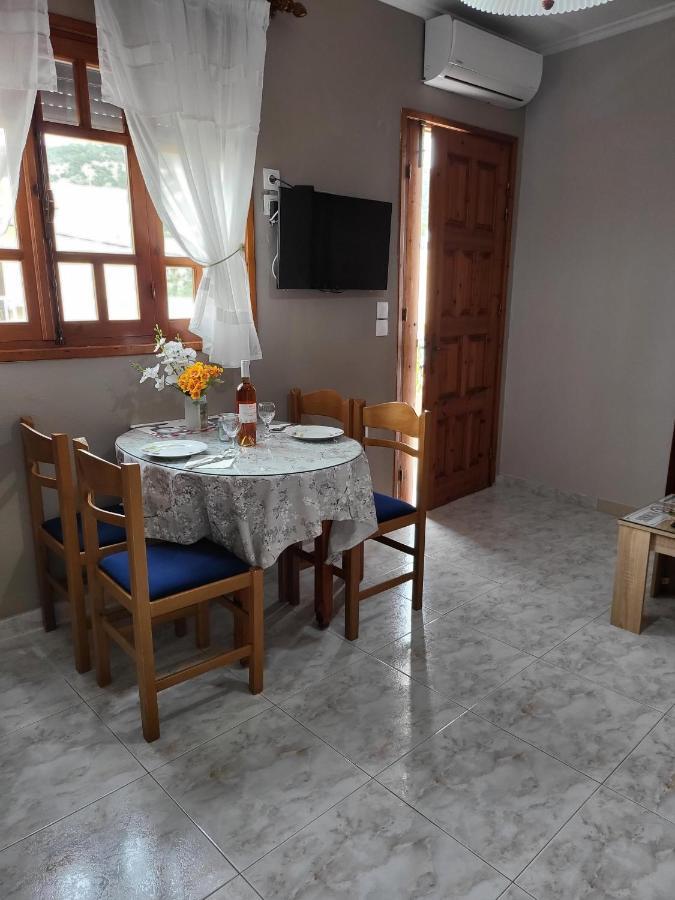 Roumeliotis House Daire Kerpe Dış mekan fotoğraf